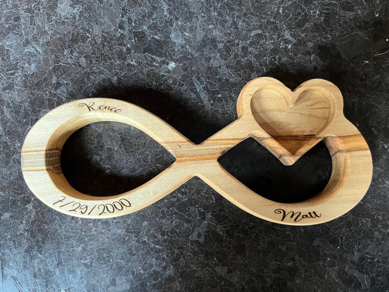 Beautiful Wooden Infinity Heart sign or ring holder, Easel CNC File and SVG, Wooden gift, Valentines Day Gift