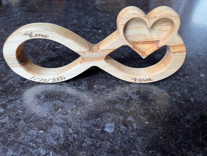 Beautiful Wooden Infinity Heart sign or ring holder, Easel CNC File and SVG, Wooden gift, Valentines Day Gift